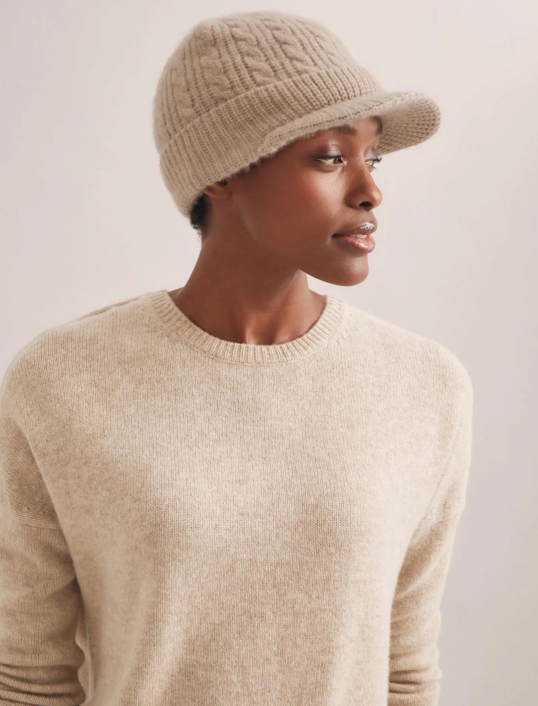 Beata Cashmere Hat - Beige