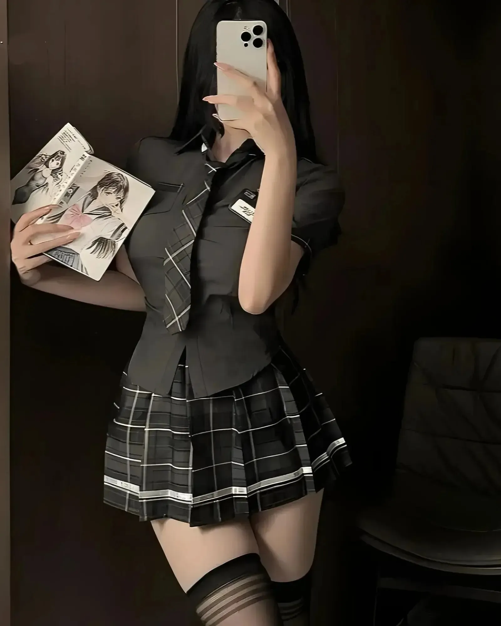 Charming Newcomer Schoolgirl Costume - Pleated Mini Skirt