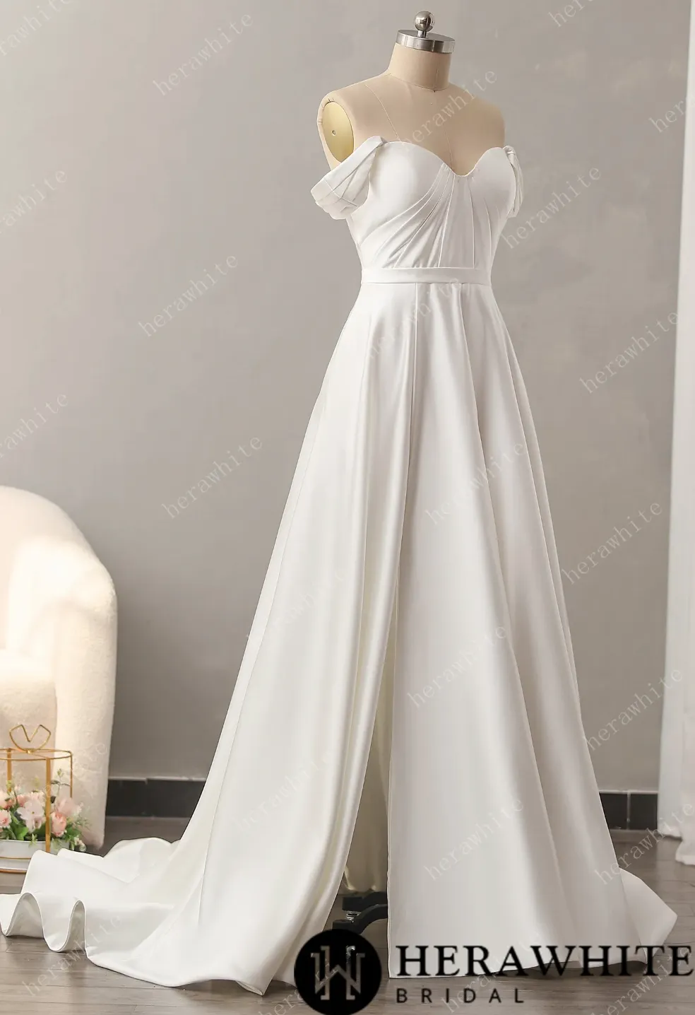 Chic Off The Shoulder A-Line Wedding Dress with Sweetheart Neckline