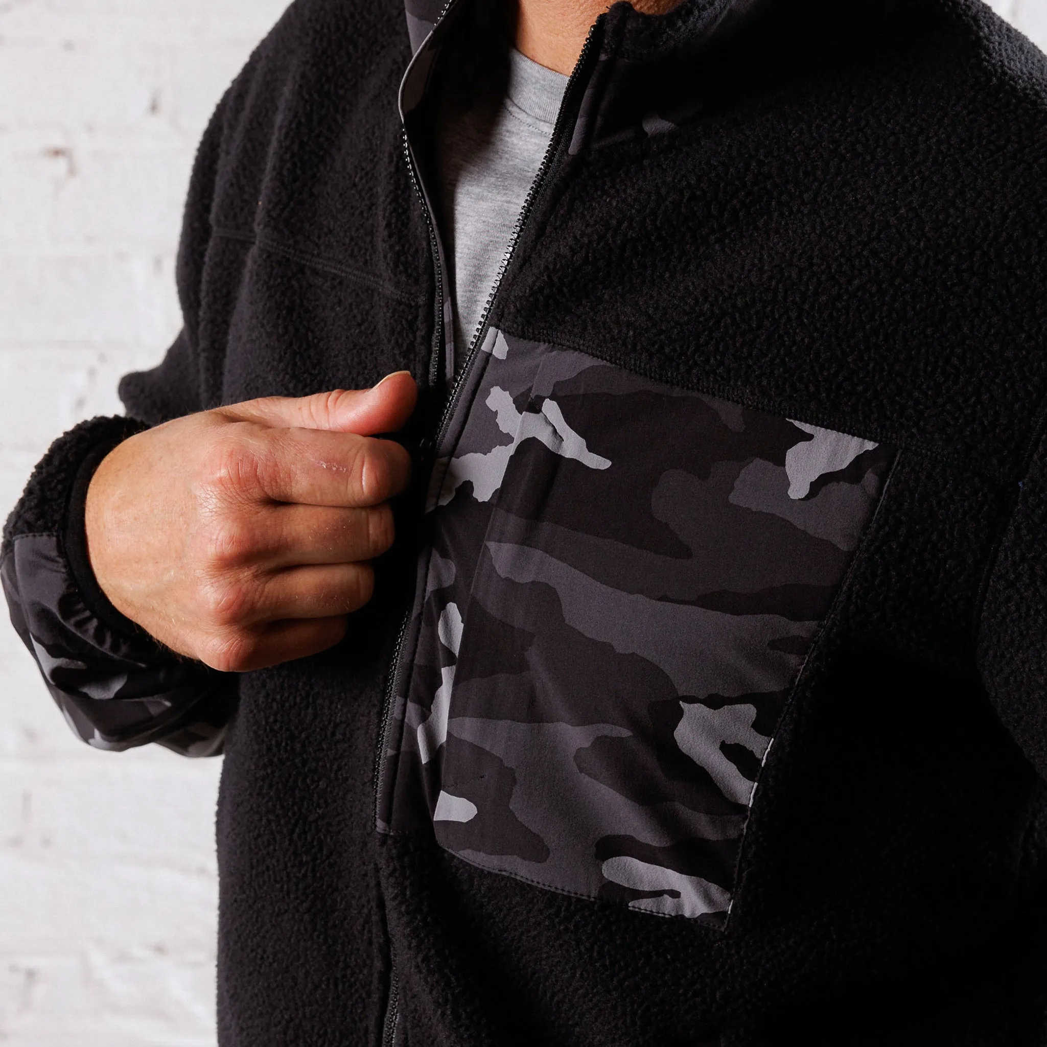 High Pile Sherpa Jacket in Black Camo