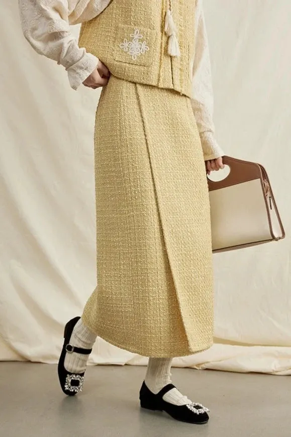 Lemon Croissant 柠檬可颂 Modernized Song Ming Wrap Skirt & Yuanling Bijia Vest Set