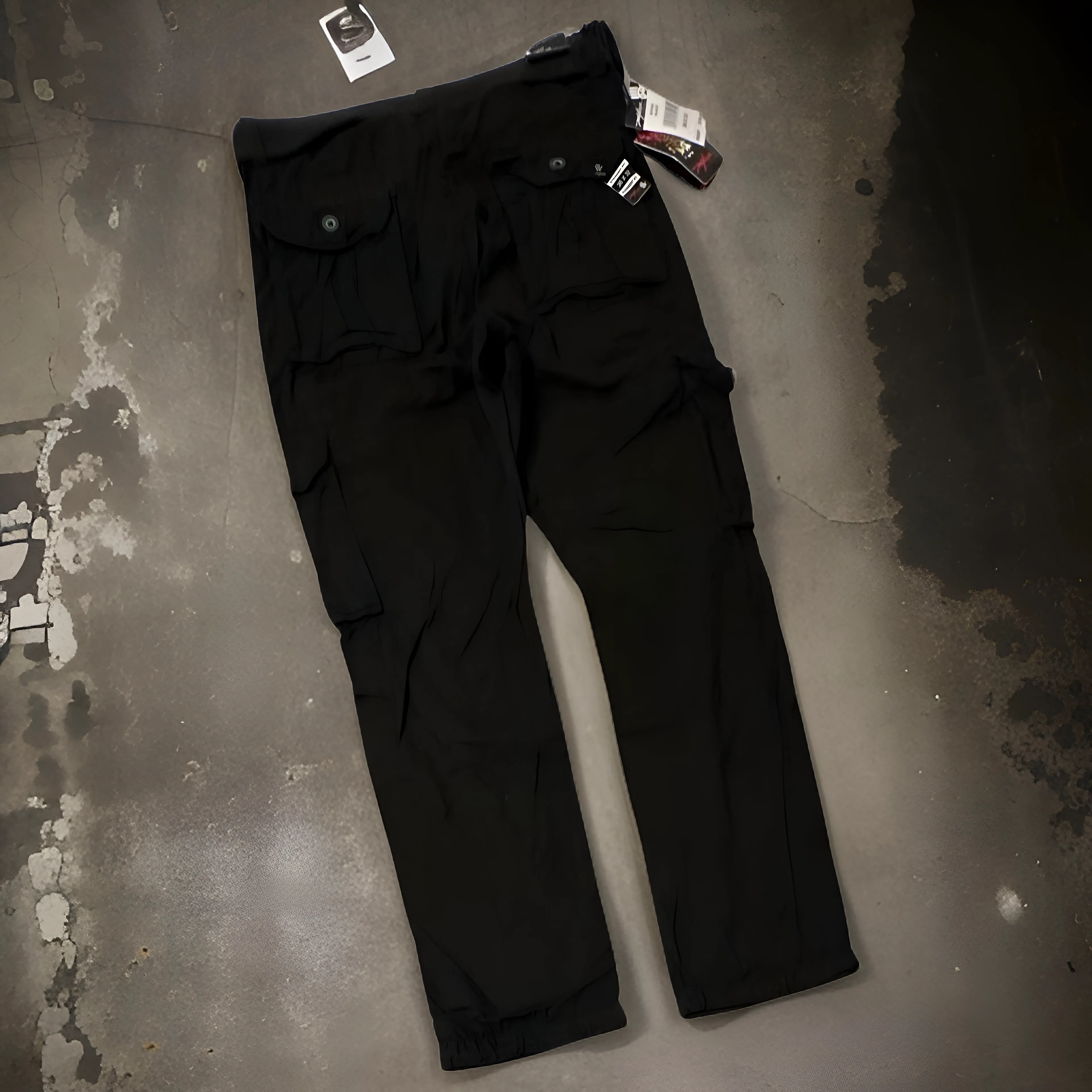 *MISKEEN* BLACK CARGO PANTS (BELTED) (36” X 32”)