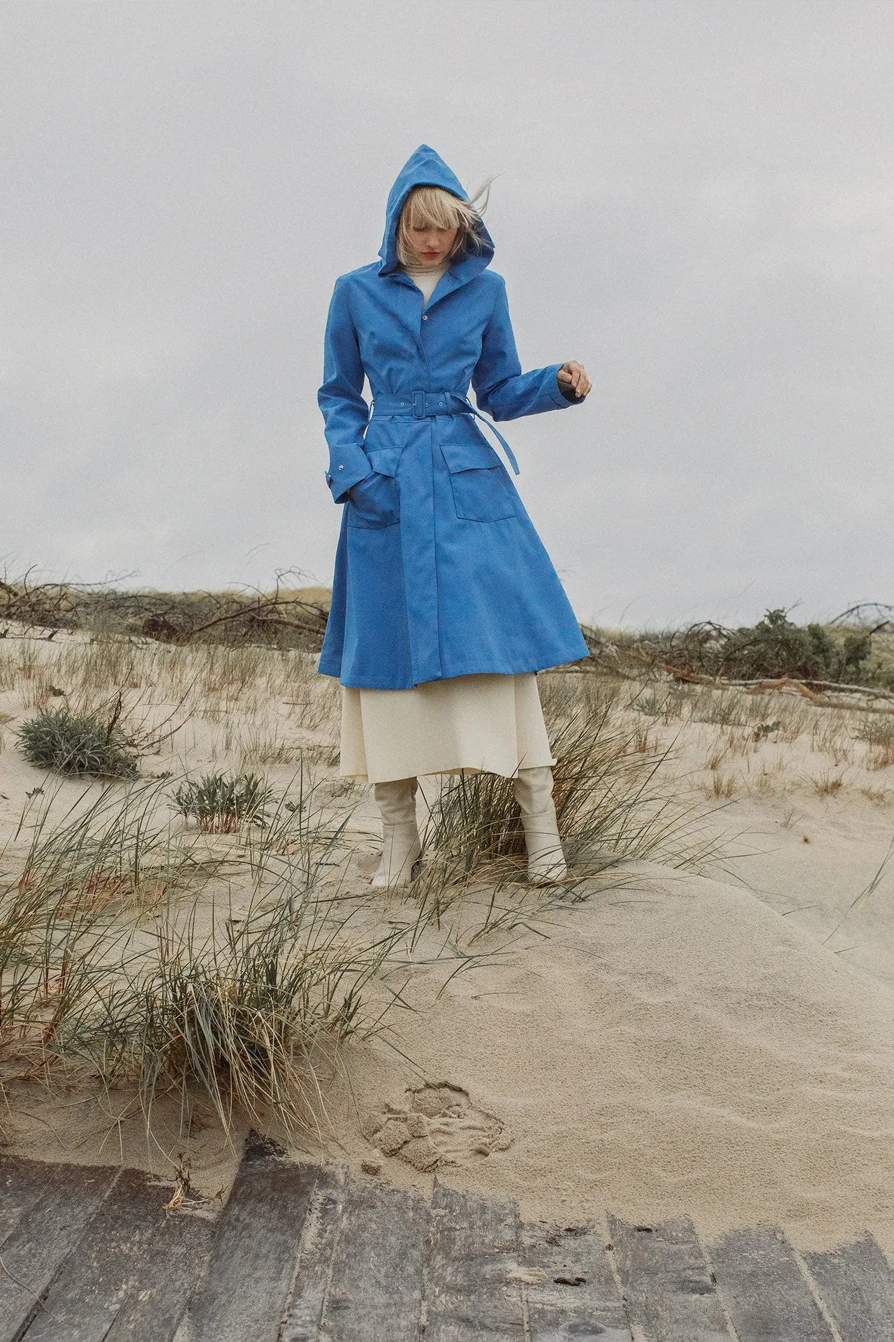 OCEAN BLUE FLARE RAINCOAT - recycled materials