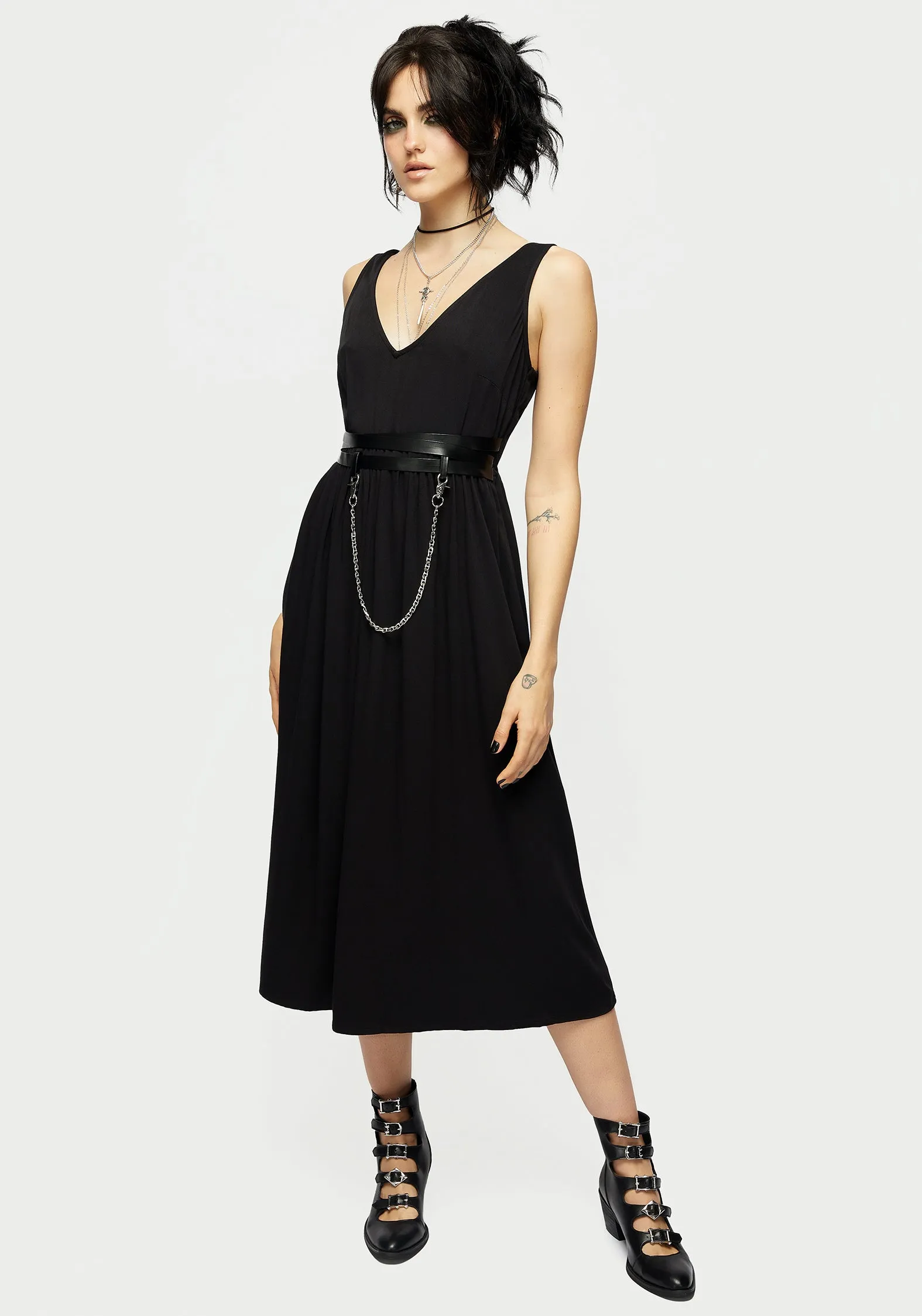 Raven V-Neck Sleeveless Chain Midi Dress