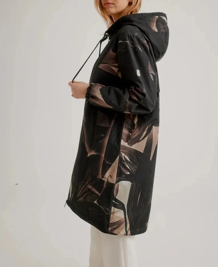 Recycled Waterproof Printed Raincoat With Taped Seams