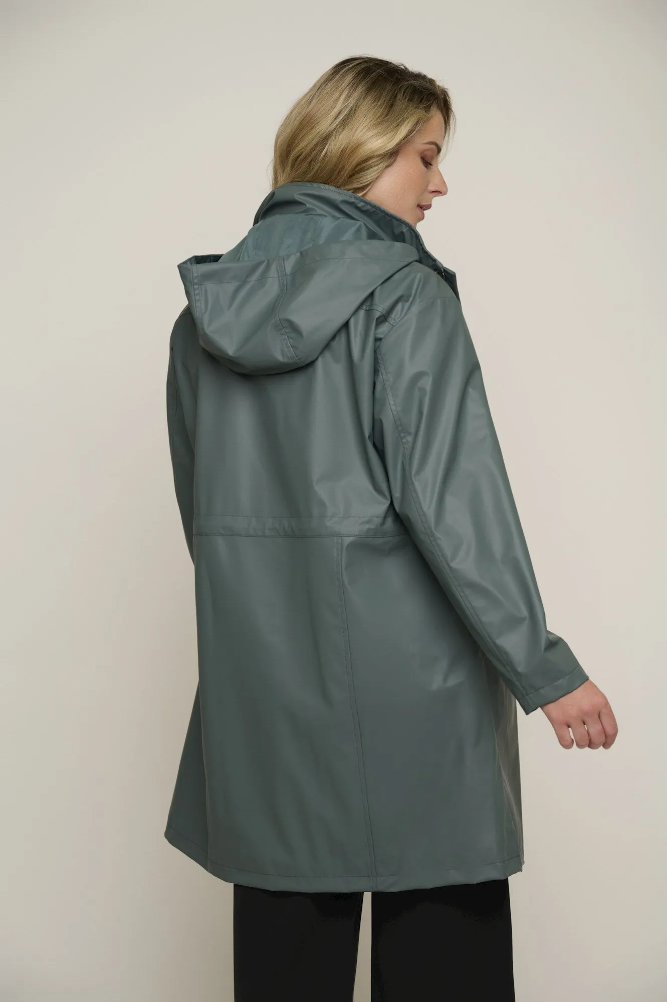 RINO & PELLE MAGO COAT IN DEEP AQUA