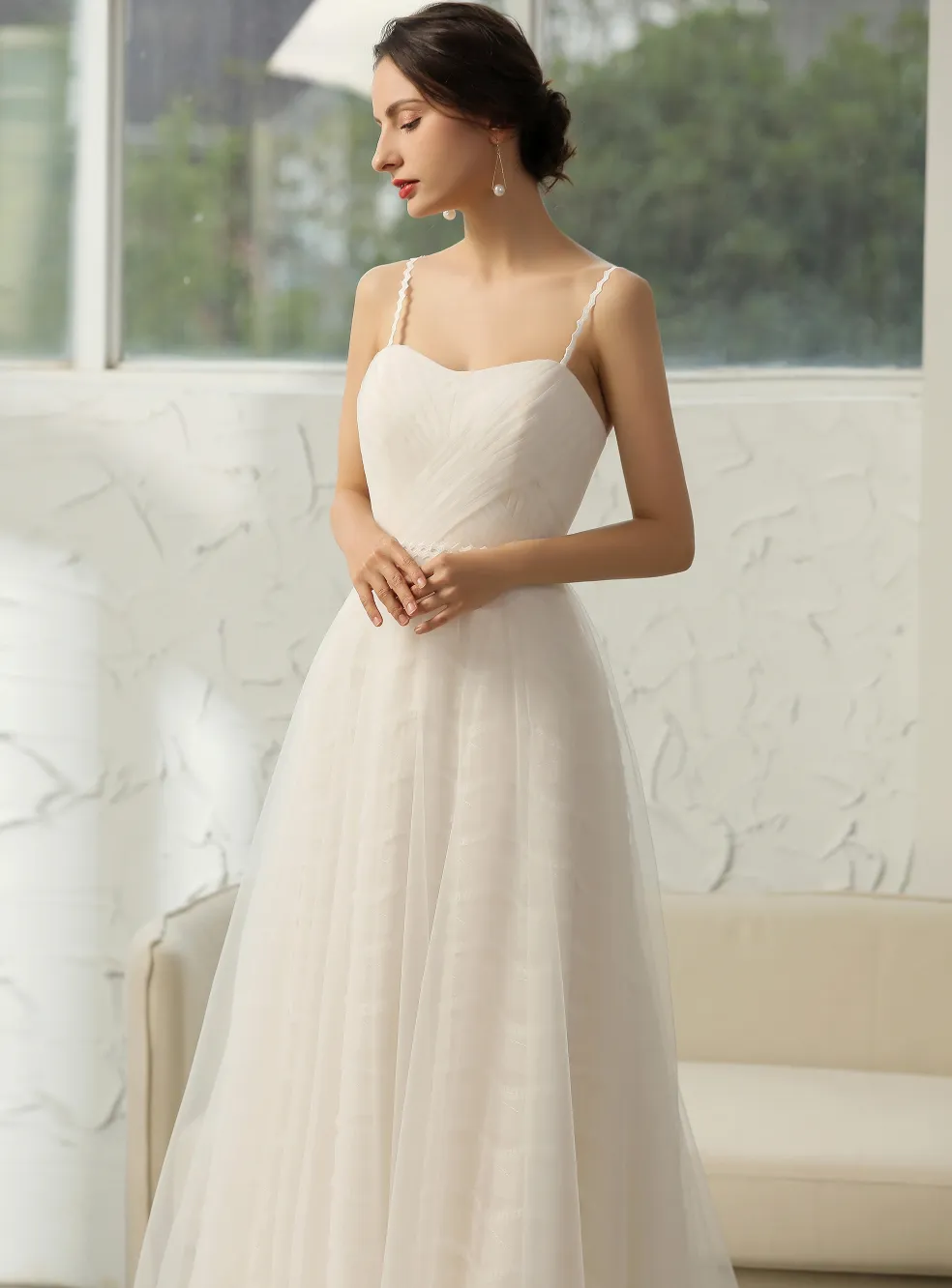 Simple Pleated A-line Wedding Dress With 3D Lace Underline