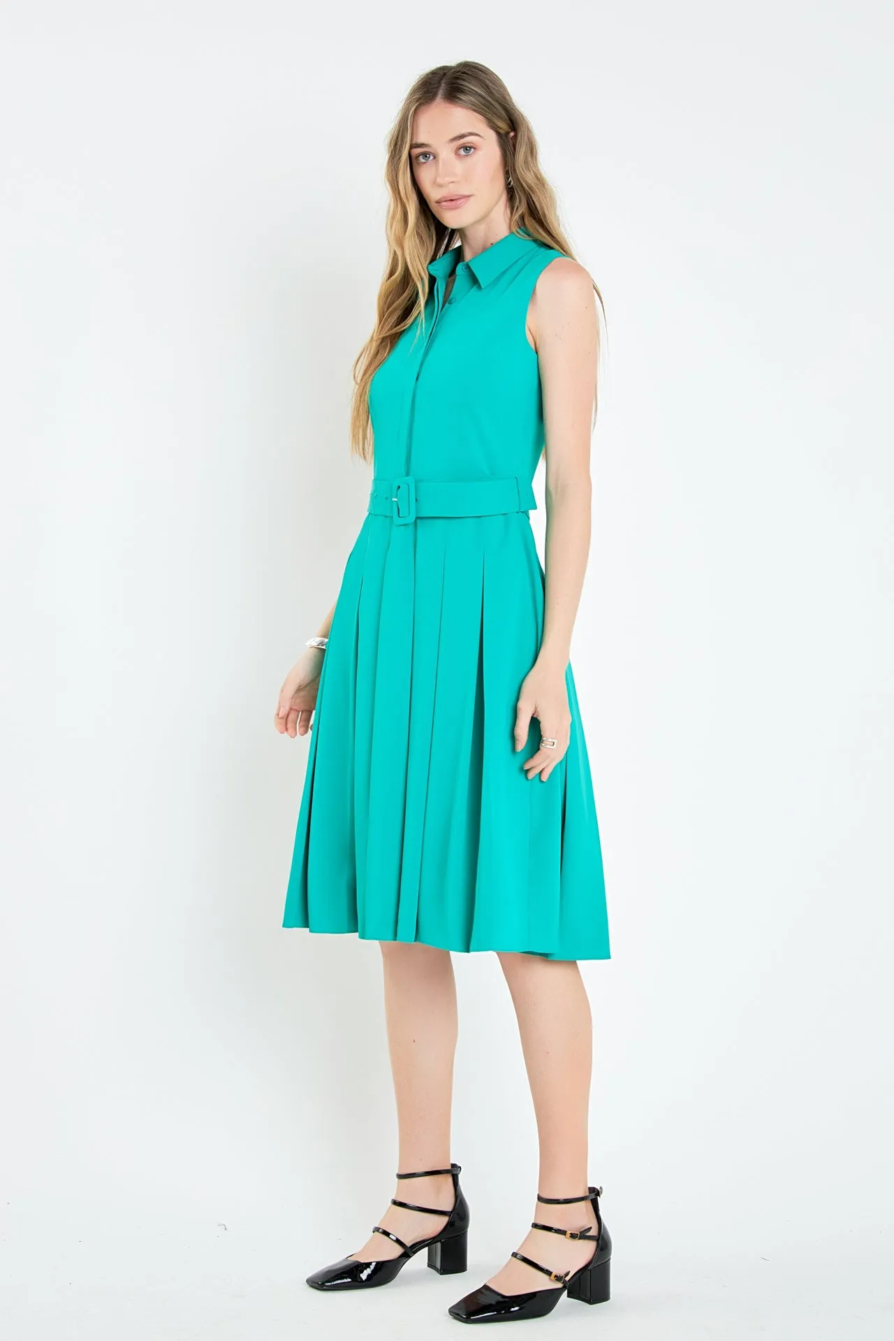 Sleeveless Pleated Midi Dress