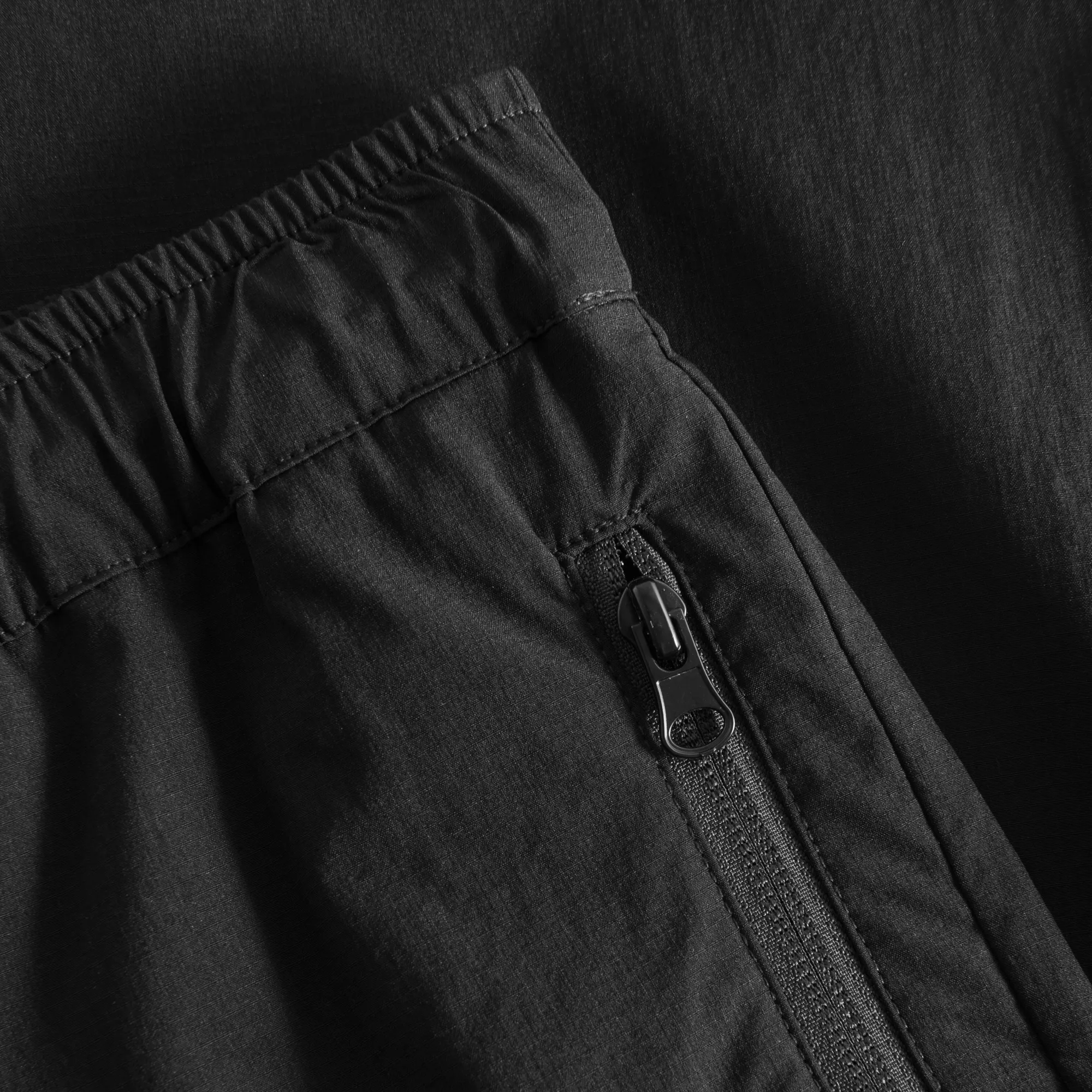 Tech Cargo Pants - Black