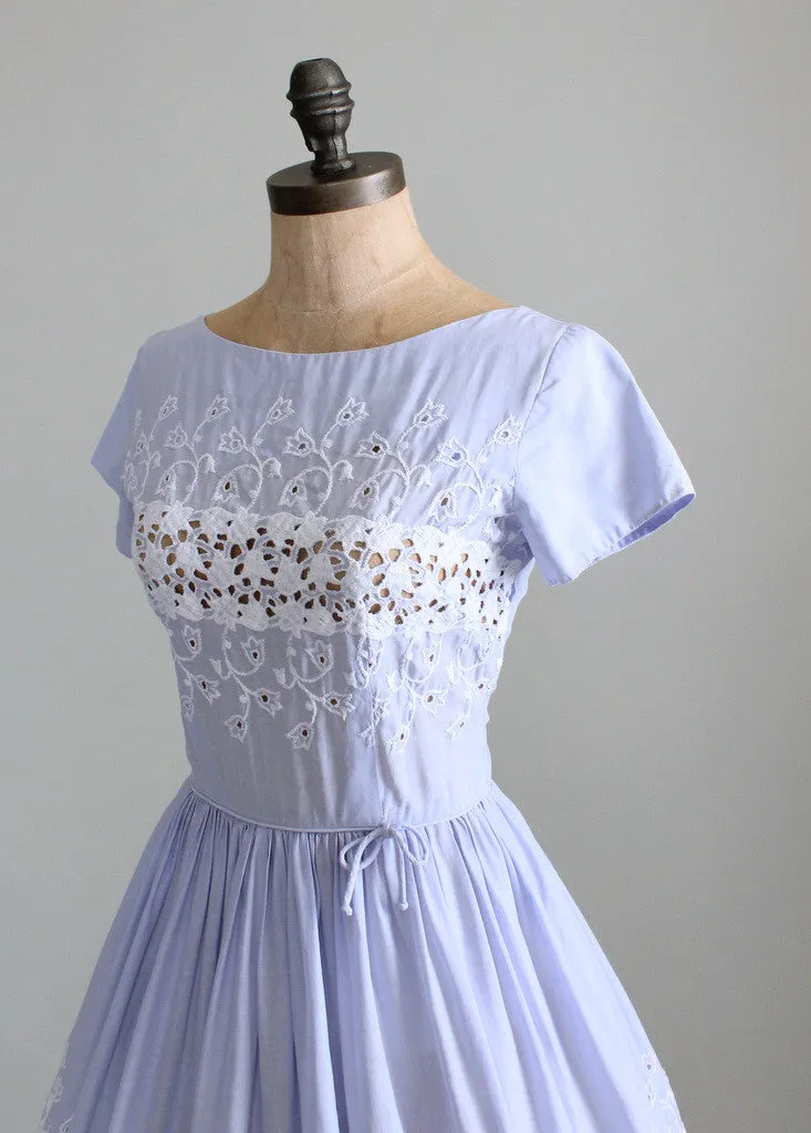 Vintage 1950s Lavender and Lace Cotton Dress